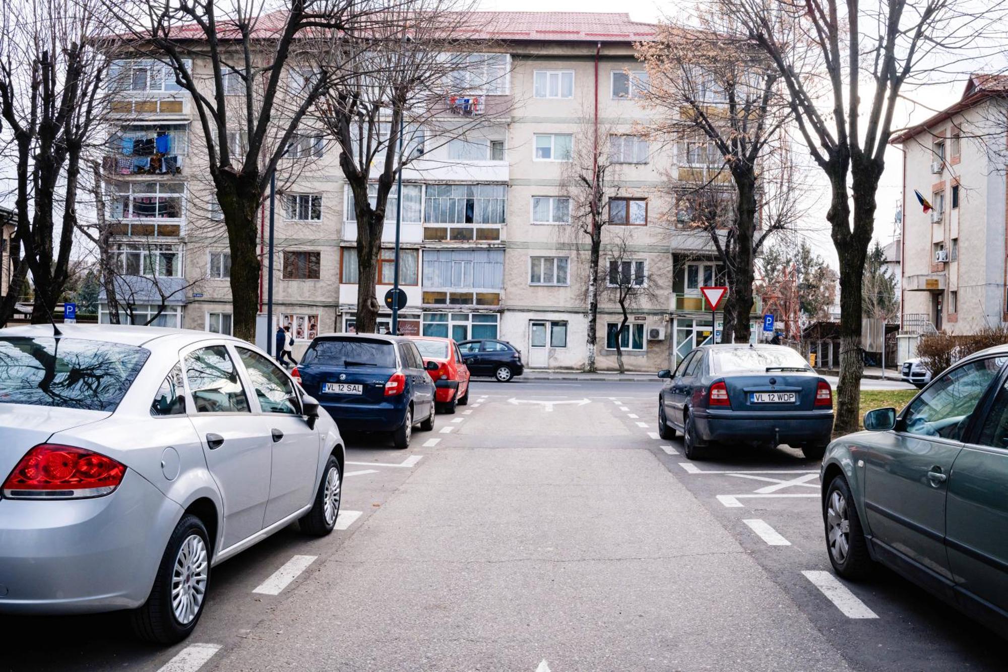 Downtown Apartment Râmnicu Vâlcea Buitenkant foto